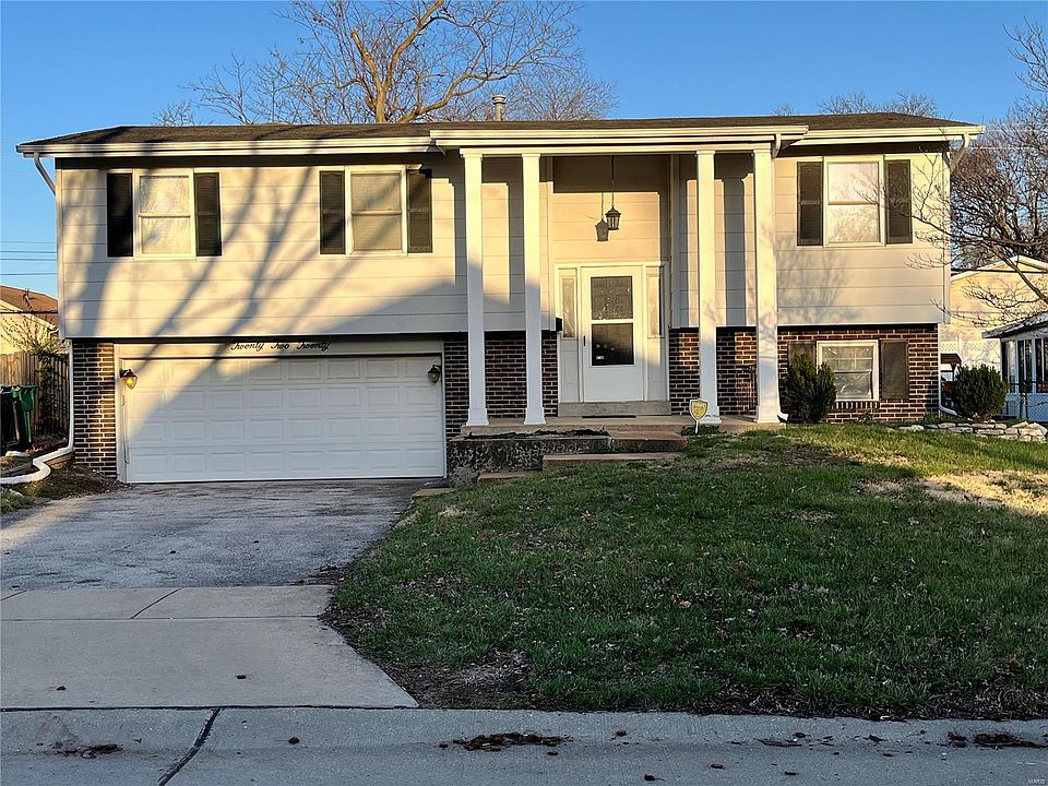 1st image of 2220 Glenoro Dr