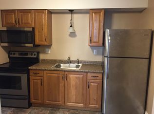 7 Pleasant St APT C, Vernon, CT 06066