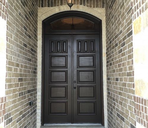 2nd image of 1517 Candy Ln