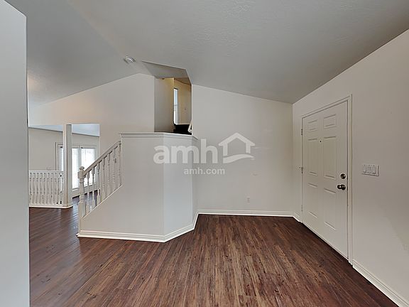 3rd image of 2342 N Cherry Cir