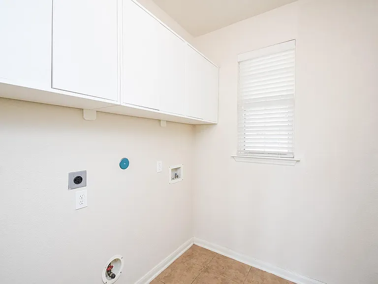 6203 Ledger Ln — Photo 42