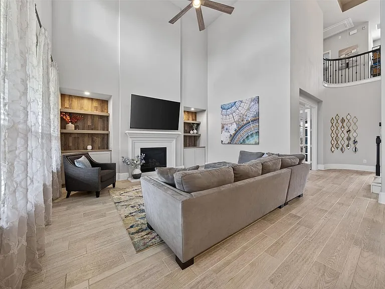 9555 Pappas Creek Ct — Photo 8