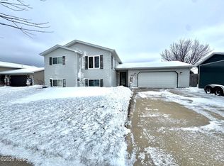 3011 4th Ave NW, Watertown, SD 57201