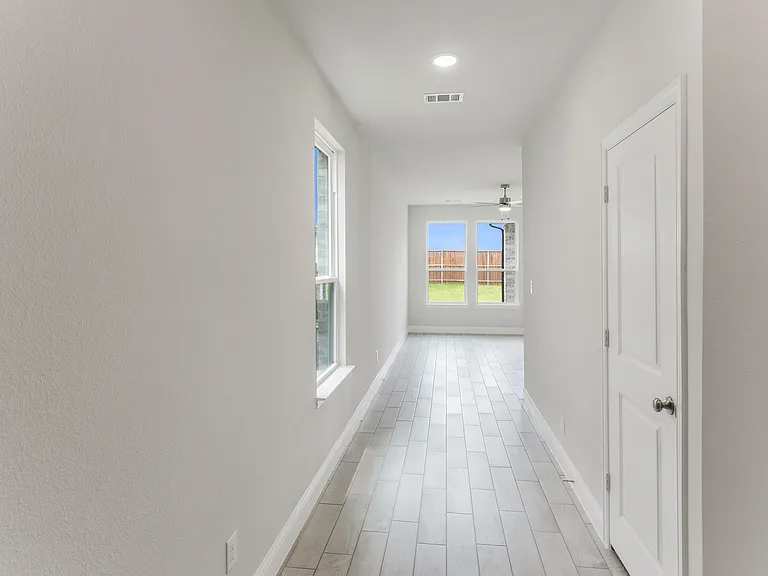 427 Magellan Rd — Photo 16