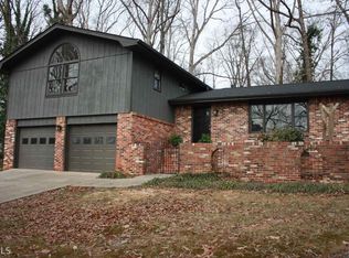 1177 Beechwood Ct, Stone Mountain, GA 30087