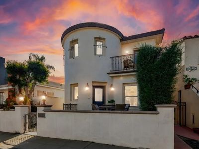 5748 Campo Walk, Long Beach, CA, 90803