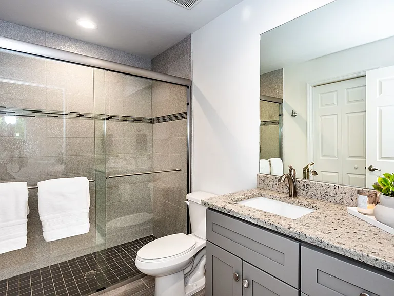 215 Lewis Cir #111 — Photo 21
