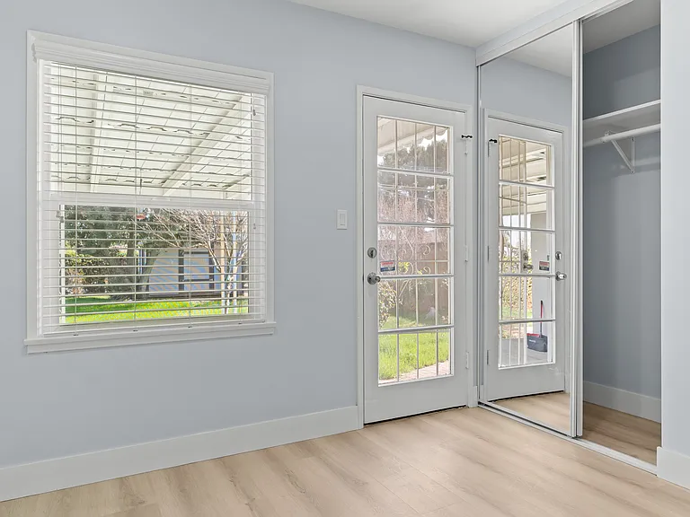 815 Wakefield Ave — Photo 23