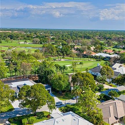 2nd image of 183 Edgemere WAY S