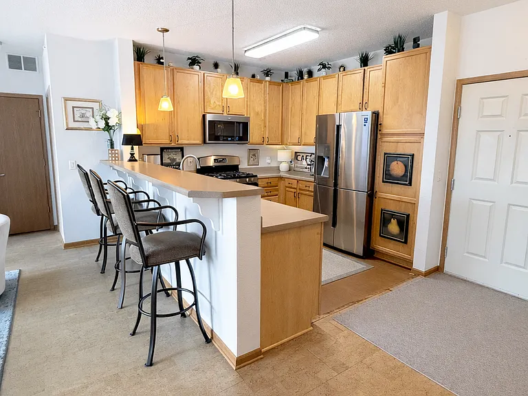 2929 21st Ave S #407 — Photo 3