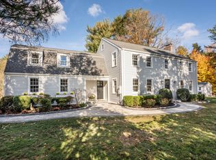 6 Stoner Dr, West Hartford, CT 06107
