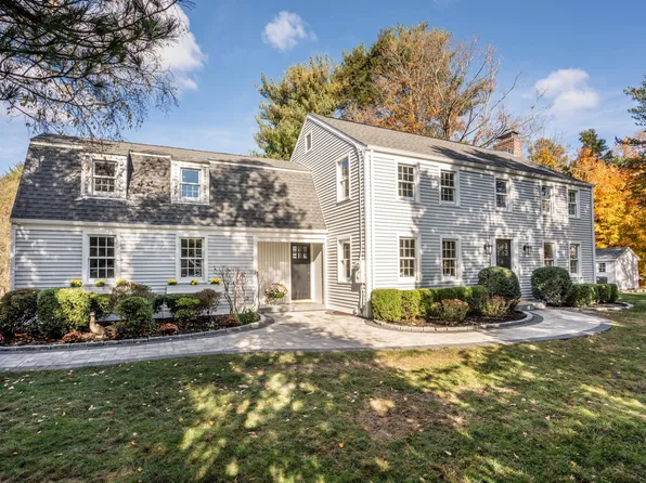 6 Stoner Drive, West Hartford, CT 06107