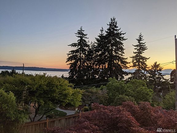 Take in the gorgeous sunsets! 