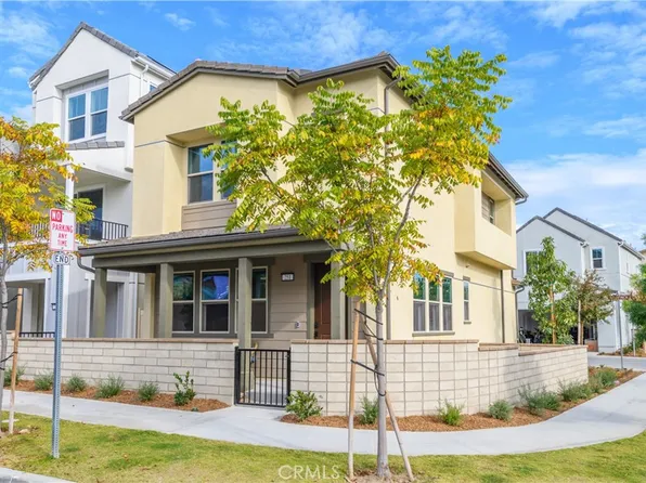251 Goldfinch St, Rancho Mission Viejo, CA 92694