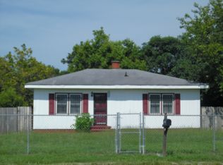 1527 McArthur Rd, Fayetteville, NC 28311