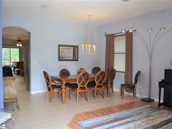 2nd image of 2406 Twilight Dr