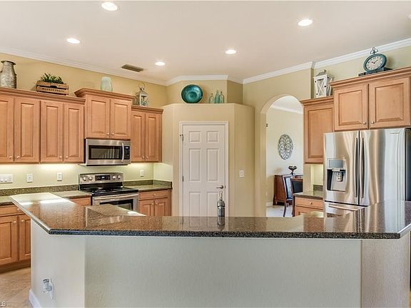 3rd image of 21273 Velino Ln