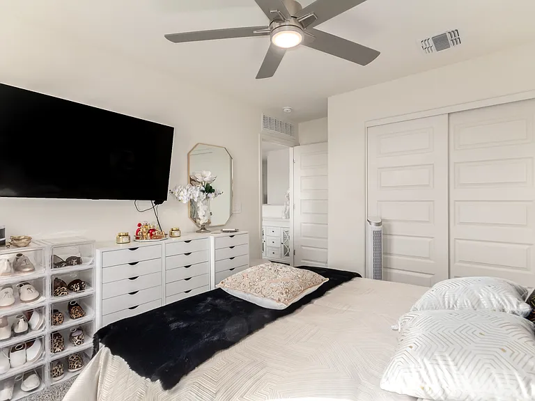 9265 W Tenaza Ln — Photo 10