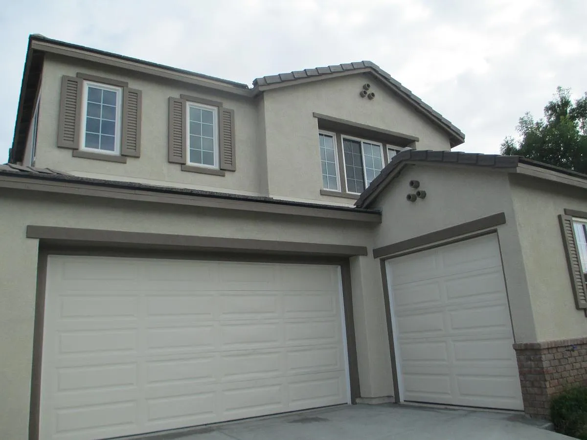 Garage - 36334 Bay Hill Dr