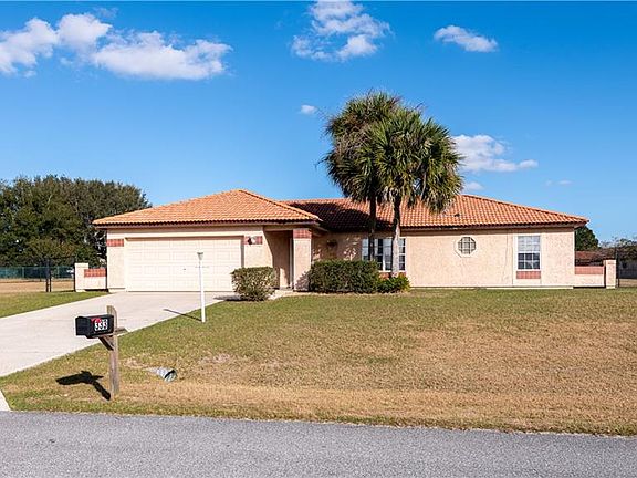 4th image of 333 Oak Lane Dr
