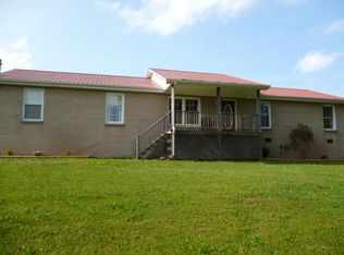 1311 Nails Ck Rd, Dickson, TN 37055