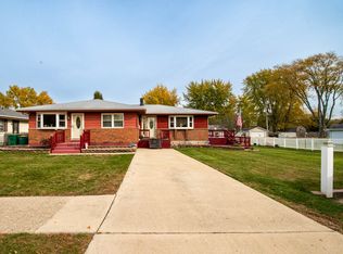 2019 Gilboa Ave, Zion, IL 60099