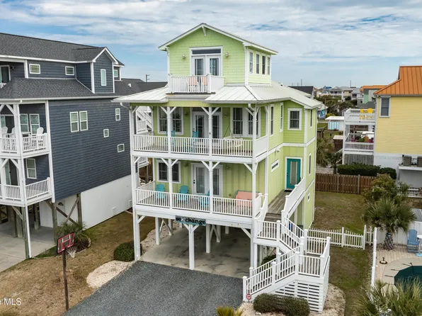 104 Durham Avenue, Surf City, NC 28445