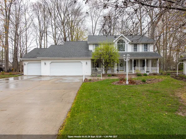 W5940 Moonflower Dr, Appleton, WI 54915