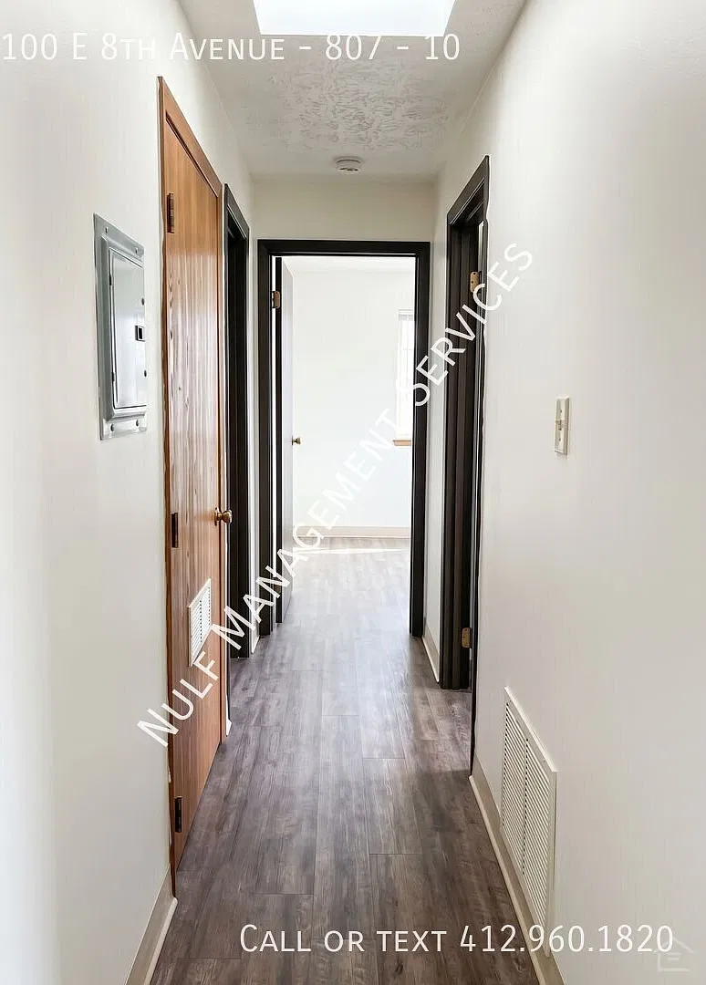 100 E 8th Ave — Photo 3