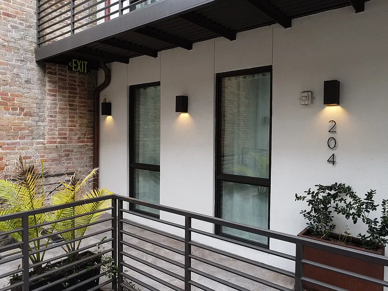 616 N Rampart St #204 — Photo 46