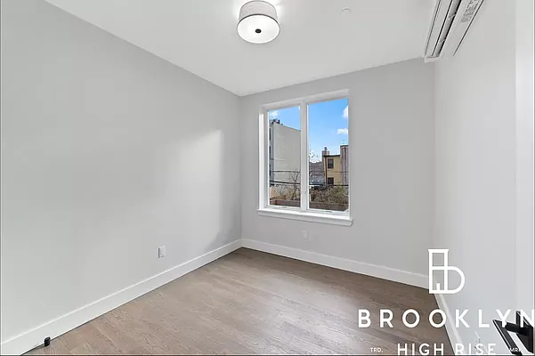 Rented by Brooklyn High Rise LLC | media 10
