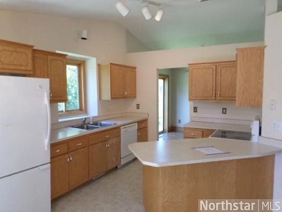 3rd image of 3215 221st Ave NW