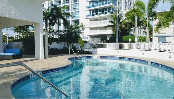 720 Bayshore Dr #201 — Photo 5