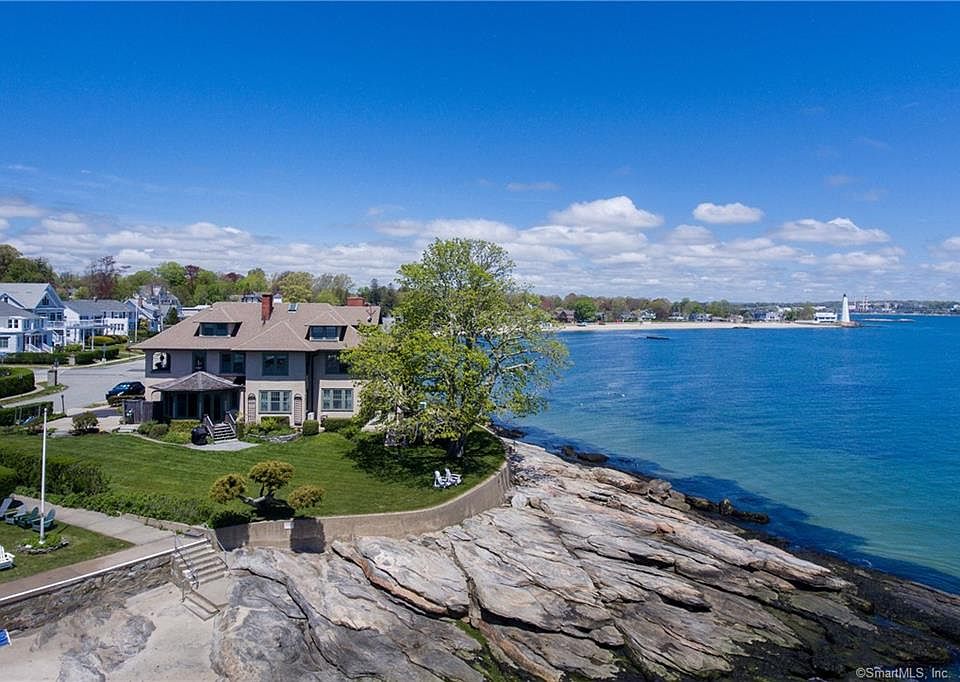 6 Mott Ave, New London, CT 06320 Zillow