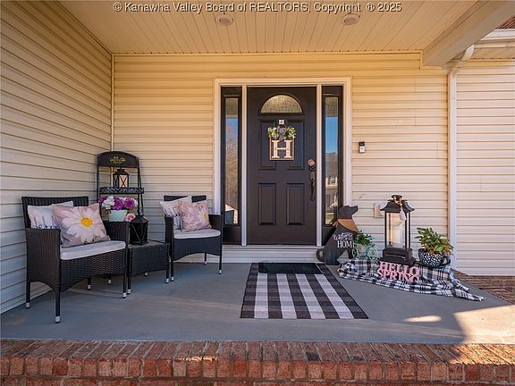 4th image of 204 Gabrielle Ct