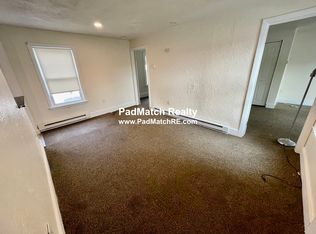 21 Hope St #1R, Taunton, MA 02780
