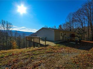 1034 Wards Branch Rd, Sugar Grove, NC 28679