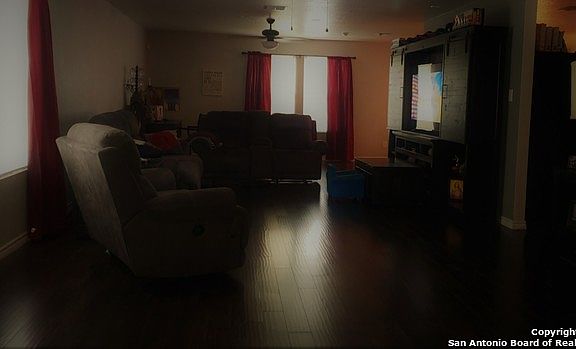 3rd image of 5447 Burgate Farm
