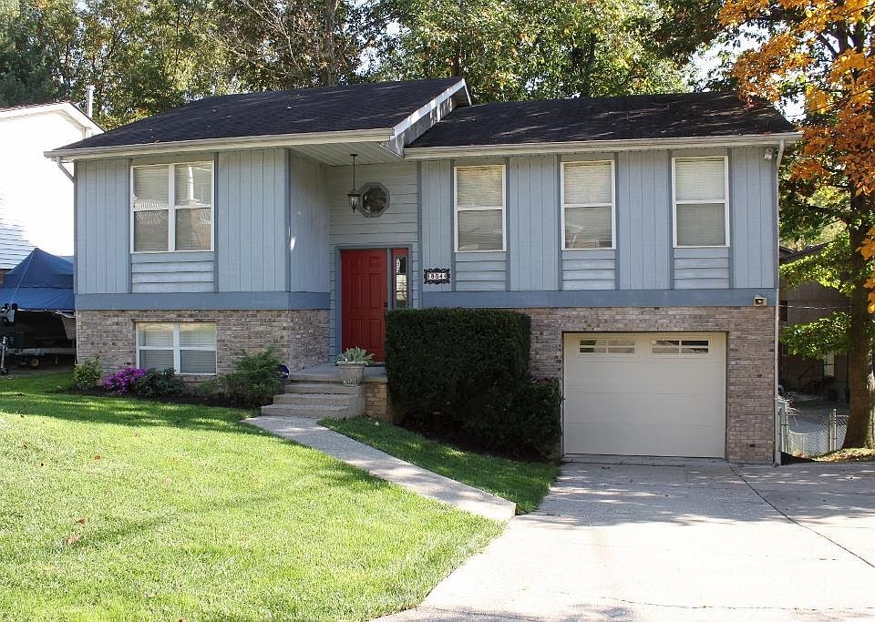 1st image of 804 Gordon Dr