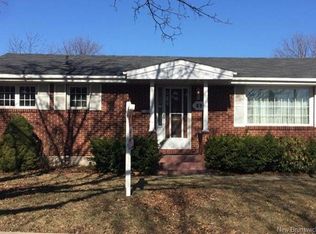 89 Mount Royal Blvd, Moncton, NB E1E2V3