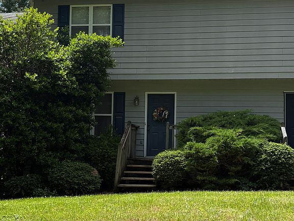 2nd image of 409 S Beech St APT 2