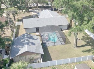 5614 Kenny Dr, Tampa, FL 33617