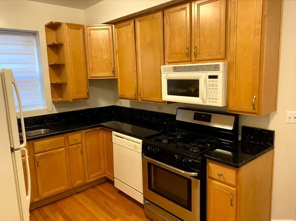 (undisclosed Address), Chicago, IL 60659