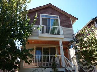 4407 40th Ave SW, Seattle, WA 98116