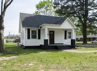 605 Sycamore St, Murray, KY 42071