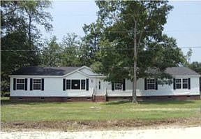 2nd image of 157 London Ln