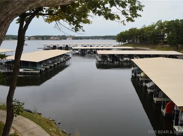 207 Circle Dr #1A, Lake Ozark, MO 65049
