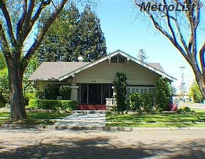 1st image of 953 Sierra Dr