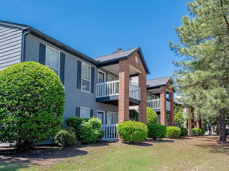 ONE, TWO, AND THREE BEDROOM APARTMENTS FOR RENT