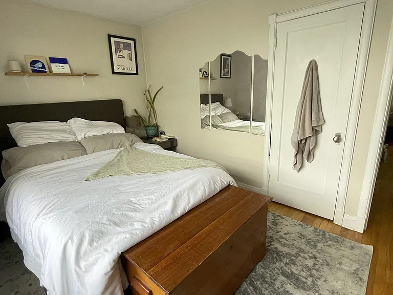 600 Laurier Ave W #28 — Photo 5